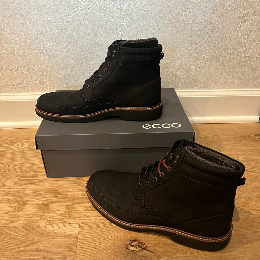 NWT! Ecco Black Ian Low Cut Lace Boots Size 10/10.5